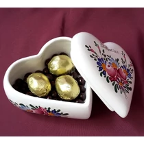 Szív alakú bonbonier