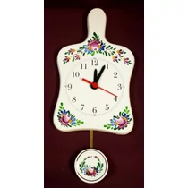 Vágódeszka alakú ingás óra