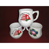 Retró bögre emblémás  4 dl