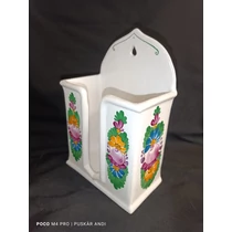 Kerámia papírzsebkendő tartó narancssárgás-zöldes virággal