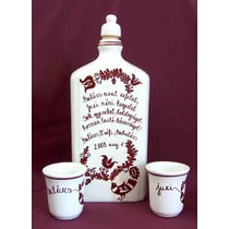 Magyar népmesei motívumos pálinkás készlet, vicces, egyedi verssel, Juci és Balázs esküvőjére