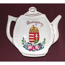 Teafiltertartó tányérka, emblémával