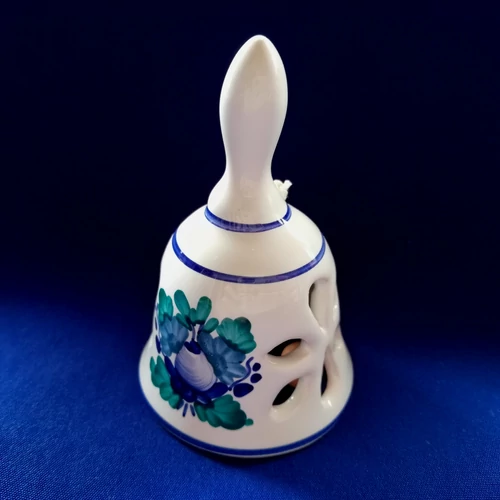 Nagy csengettyű, áttöréssel díszítve /9 cm/