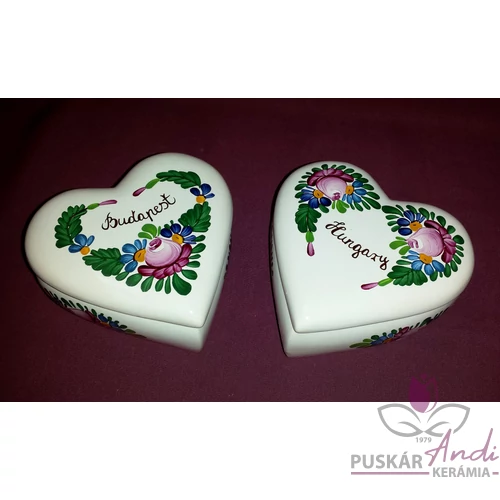 Szív alakú kicsi ékszertartó