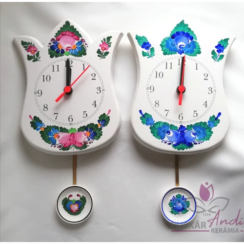 Tulipán alakú ingás óra