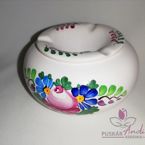 Bűzelzárós hamutartó kicsi  /tenyérbe való, sétálós/