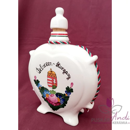 Szív alakú pálinkás kulacs emblémás  5 dl